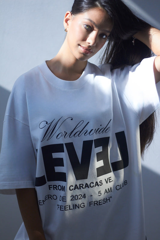 TEE White Oversize LEVEL Worldwide